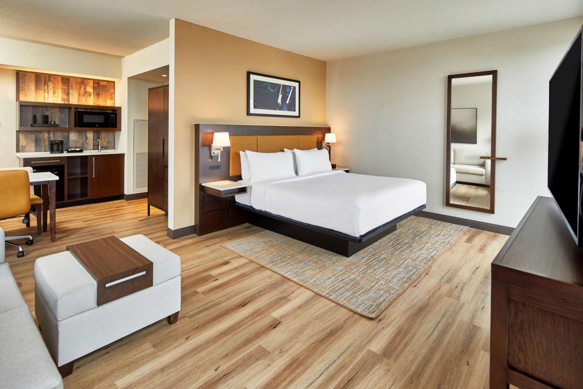 Embassy Suites By Hilton Nashville Downtown Exterior foto