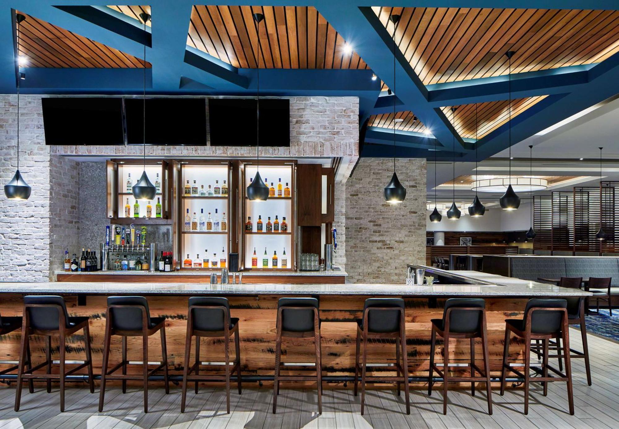 Embassy Suites By Hilton Nashville Downtown Exterior foto