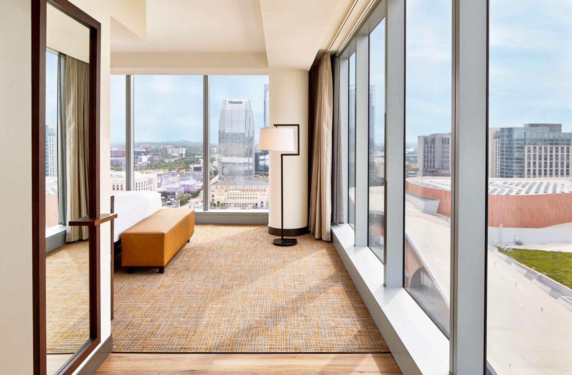 Embassy Suites By Hilton Nashville Downtown Exterior foto
